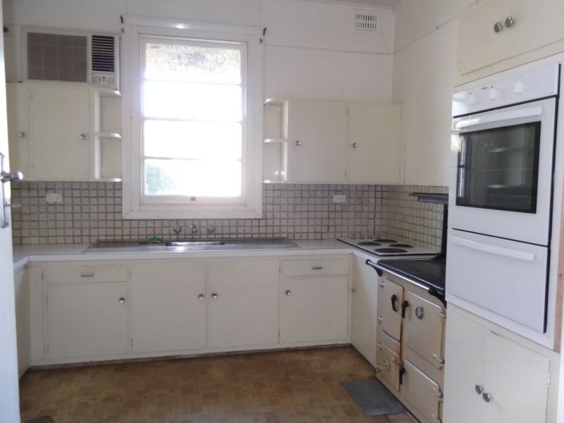 Rouchel Road, Aberdeen NSW 2336