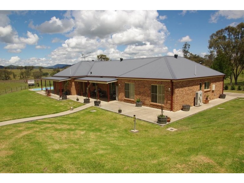 655 Timor Road, Blandford NSW 2338