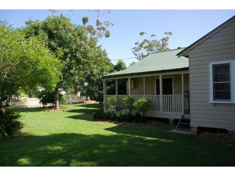 72 Oxford Road, Scone NSW 2337
