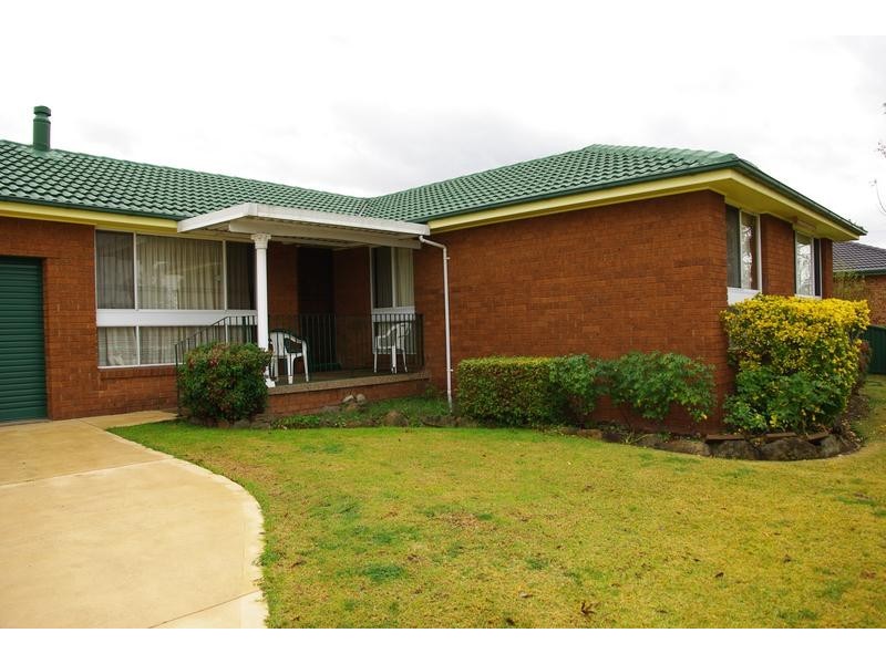 10 Askin Close, Scone NSW 2337