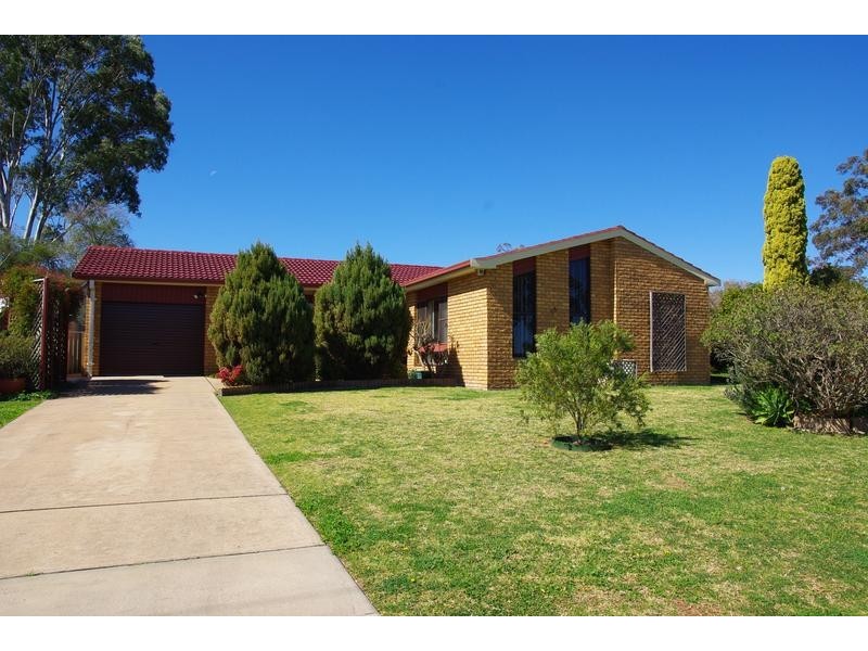 36 Barton Street, Scone NSW 2337