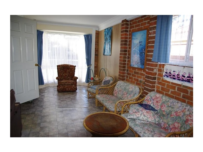 2 Hefron Close, Scone NSW 2337