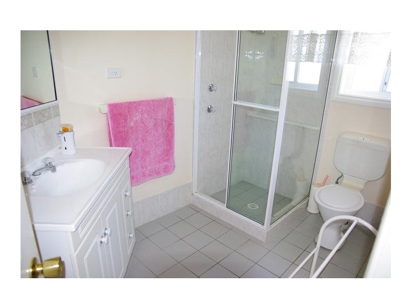 2 Hefron Close, Scone NSW 2337