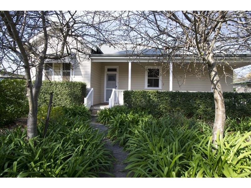 32 Oxford Road, Scone NSW 2337