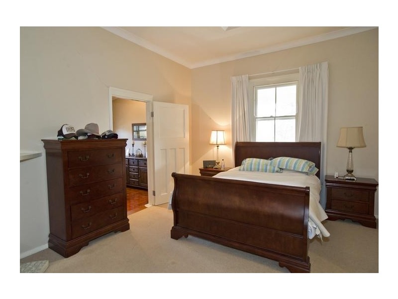 32 Oxford Road, Scone NSW 2337