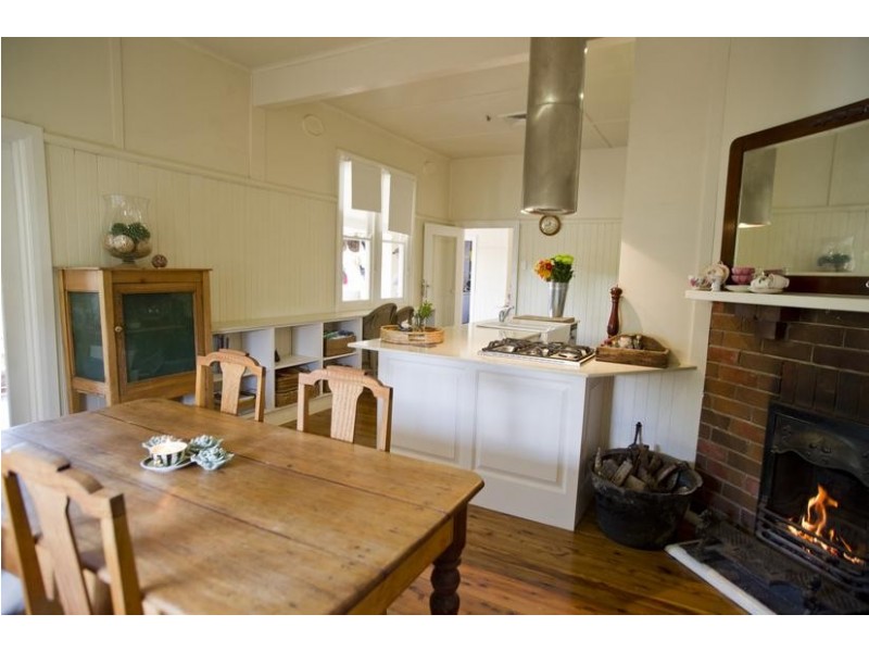 90 Main St, Scone NSW 2337