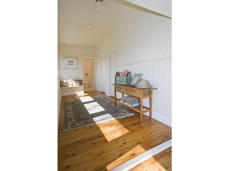 90 Main St, Scone NSW 2337