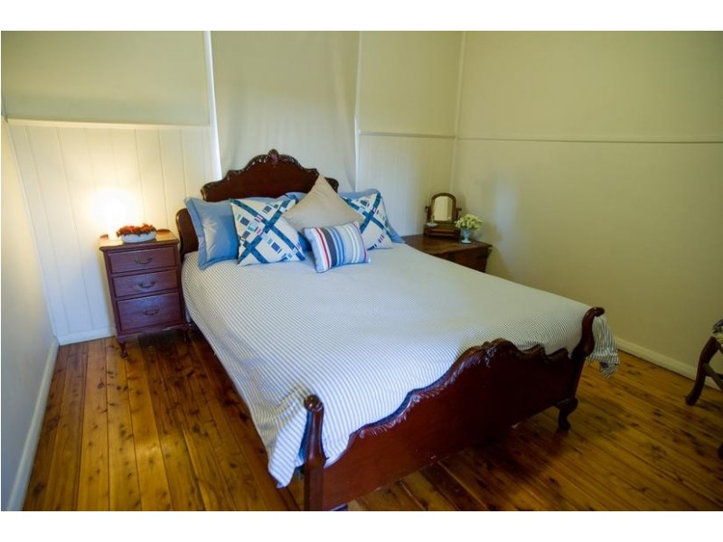 90 Main St, Scone NSW 2337