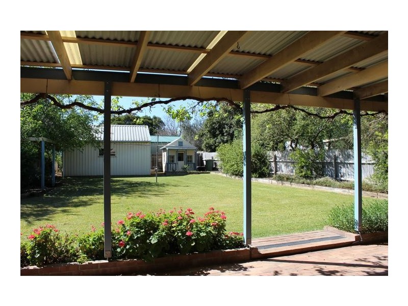 86 Main Street, Scone NSW 2337