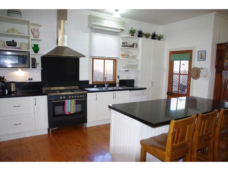 54 Park Street, Scone NSW 2337