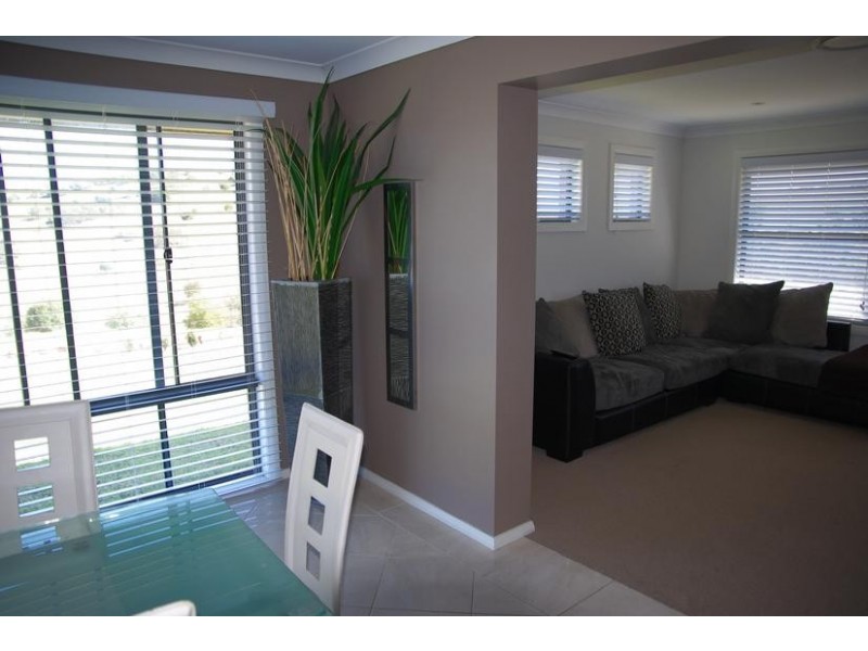 2 Cavalry Row, Scone NSW 2337