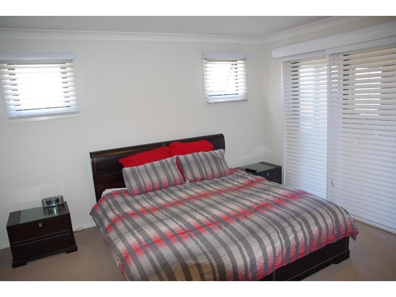 2 Cavalry Row, Scone NSW 2337