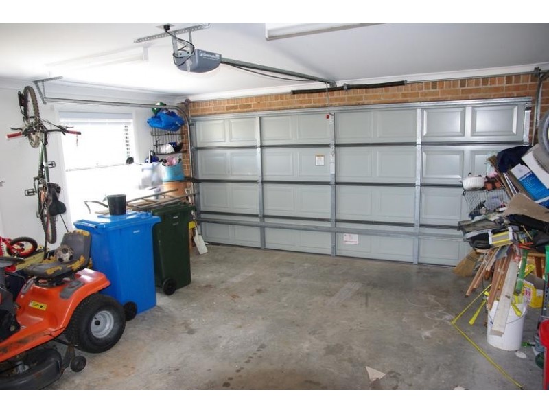 2 Cavalry Row, Scone NSW 2337