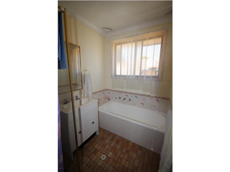 2 Renshaw Close, Scone NSW 2337