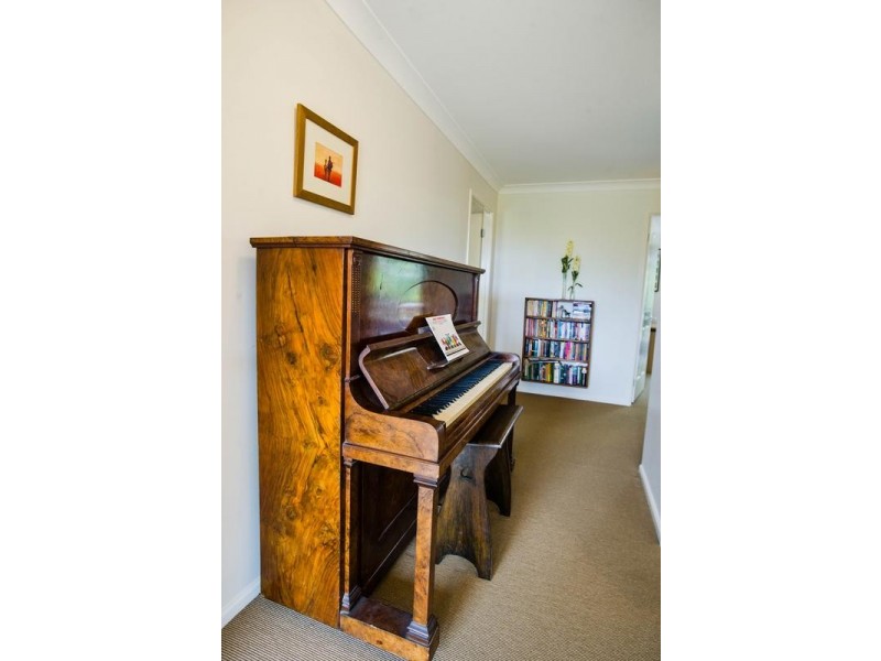 Lot 1, 8 Allan Cunningham Road, Scone NSW 2337