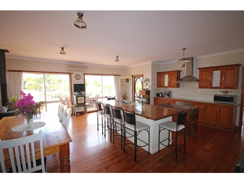 16 Stanstead Close, Scone NSW 2337