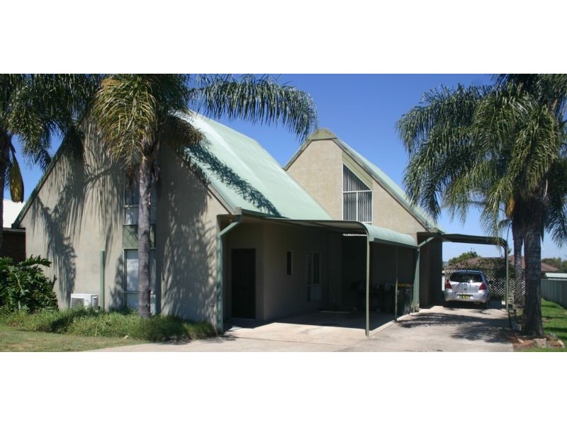 2/55 Gundy Road, Scone NSW 2337