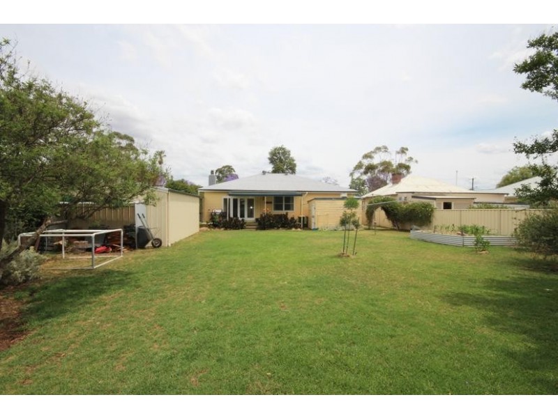 94 Waverley Street, Scone NSW 2337