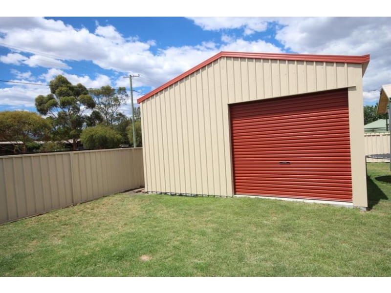 2 Hill St, Scone NSW 2337