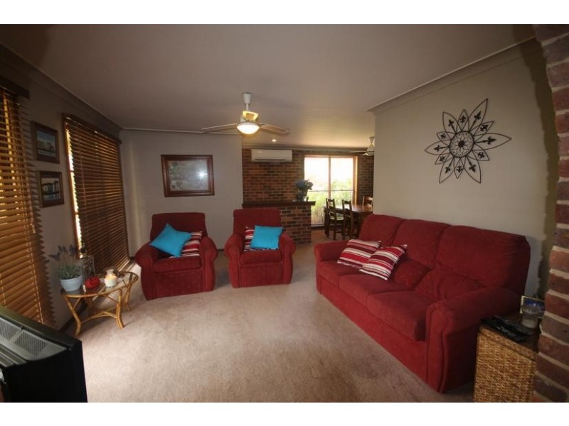 15 Davies Street, Scone NSW 2337