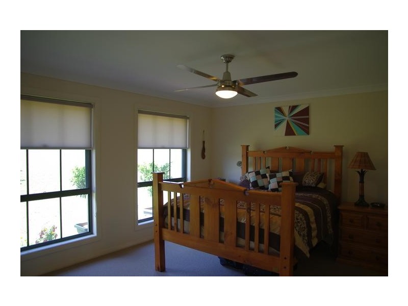 18 Alabama, Scone NSW 2337