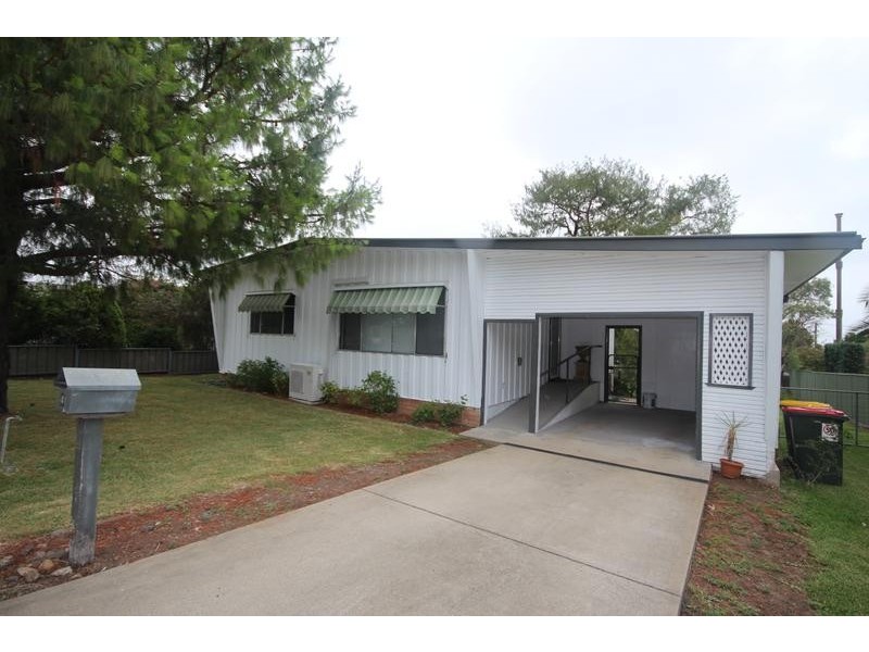 41 Barton Street, Scone NSW 2337