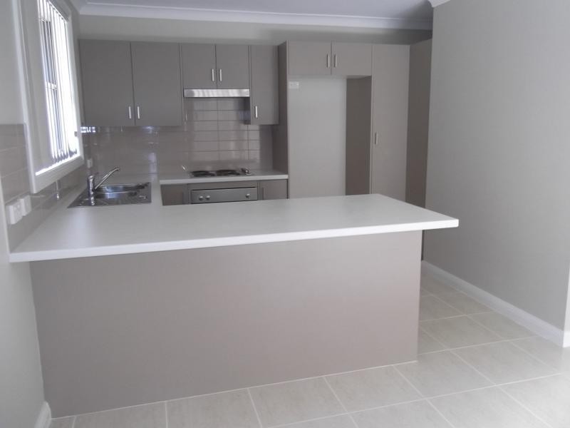 2/81 St Andrews, Aberdeen NSW 2336