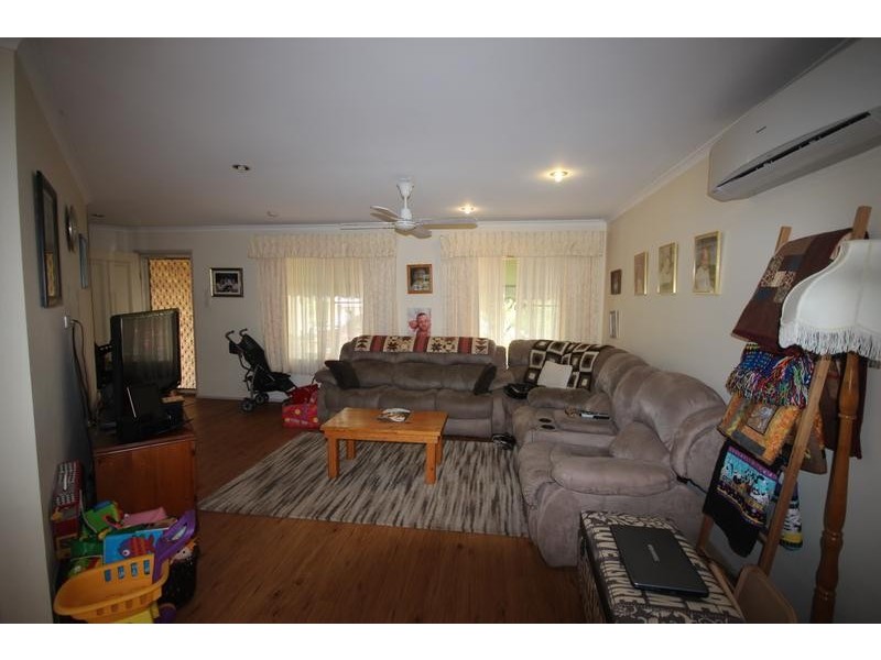 52 Barton Street, Scone NSW 2337