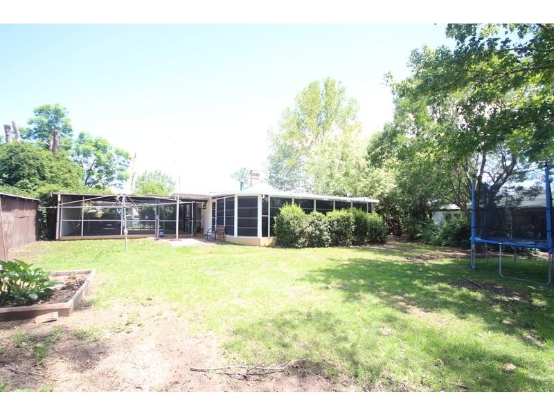 10 Liverpool Street, Scone NSW 2337