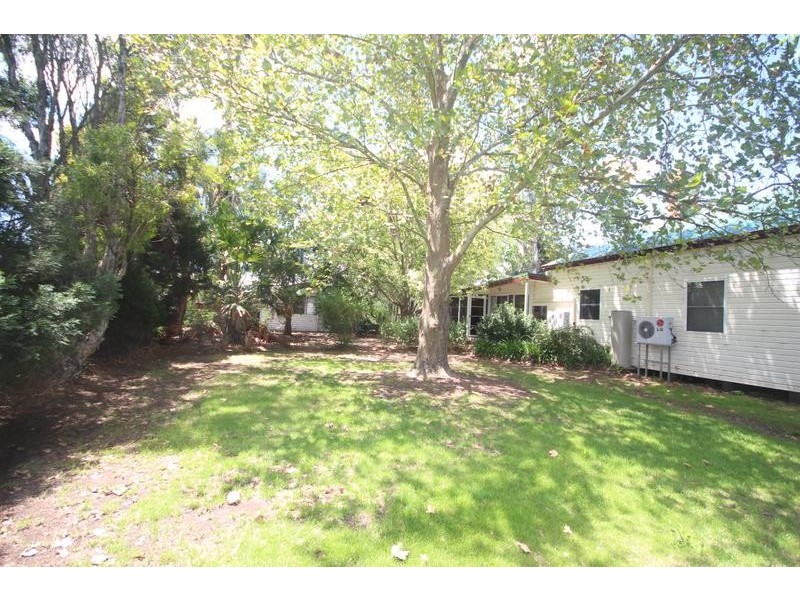 10 Liverpool Street, Scone NSW 2337