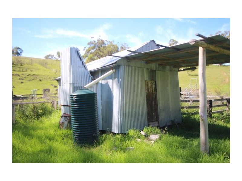 ”Top View”, Moonan Flat NSW 2337