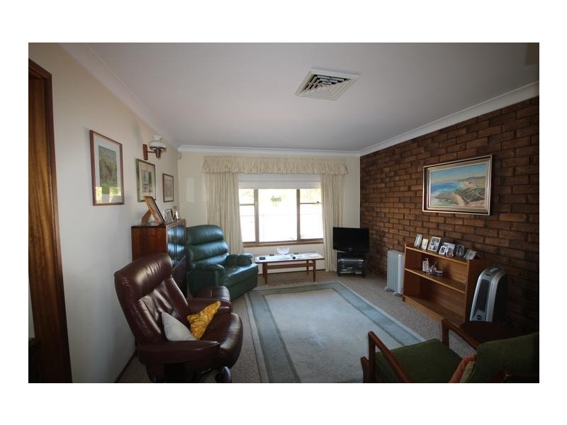 27 Sydney Street, Scone NSW 2337