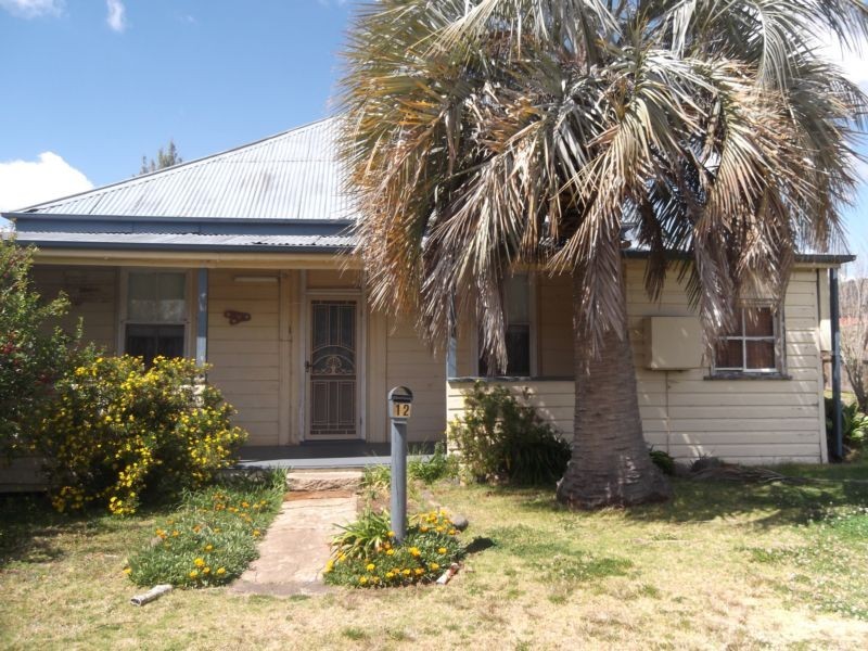 12 Page, Murrurundi NSW 2338