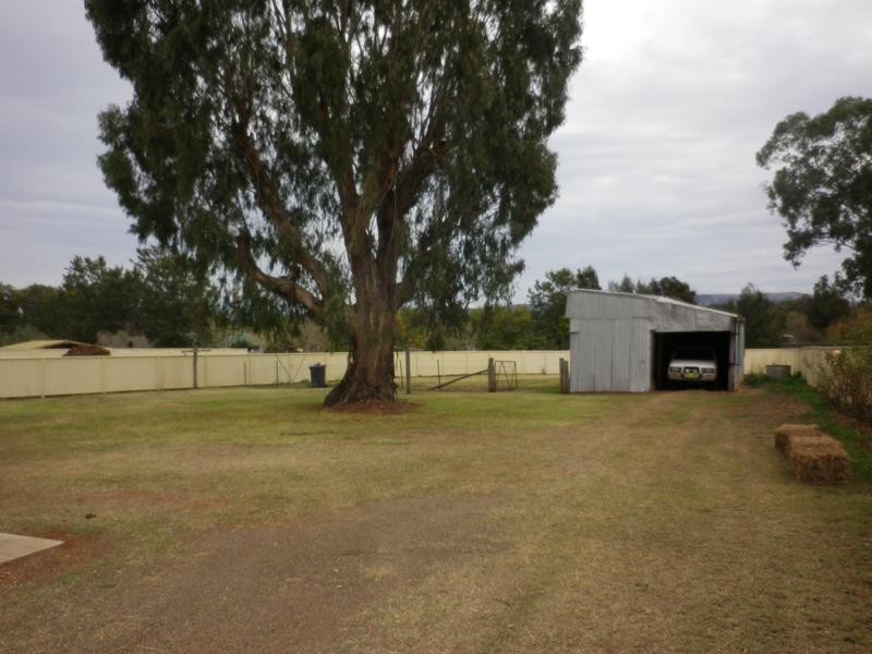 14 Satur Road, Scone NSW 2337