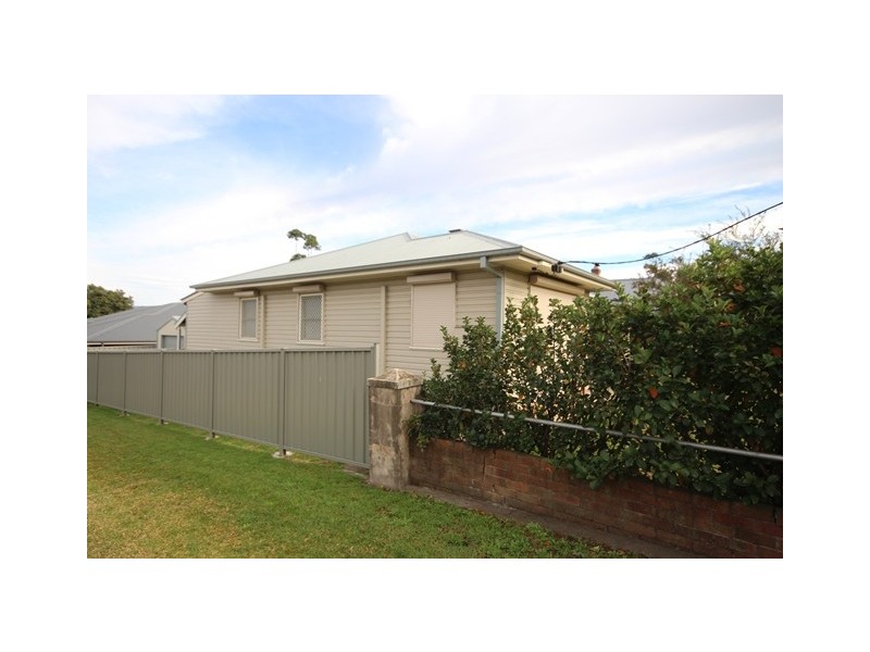 2 Joan Street, Scone NSW 2337