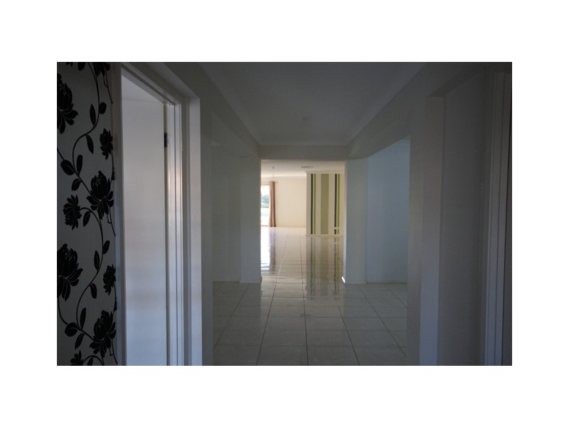 4 Sledmere Close, Scone NSW 2337