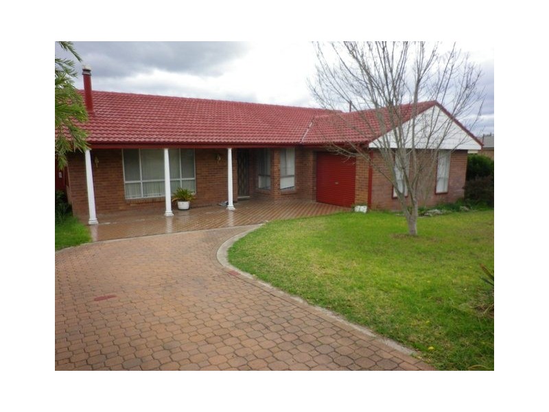 49 Barton Street, Scone NSW 2337