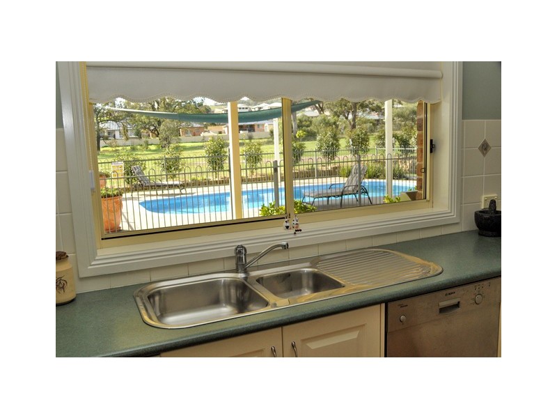 11 Kilgallin Close, Scone NSW 2337