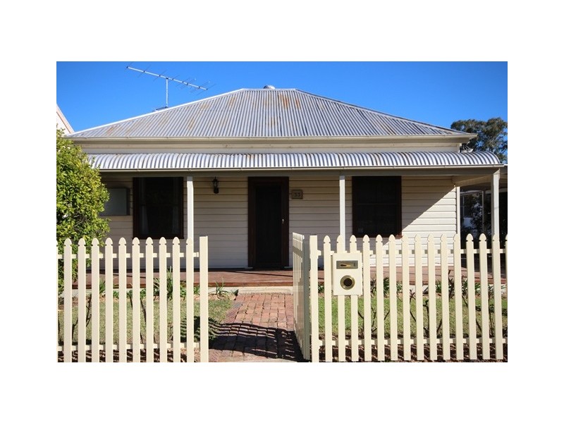 33 Park Street, Scone NSW 2337