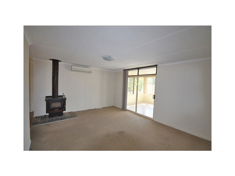11 Satur Road, Scone NSW 2337