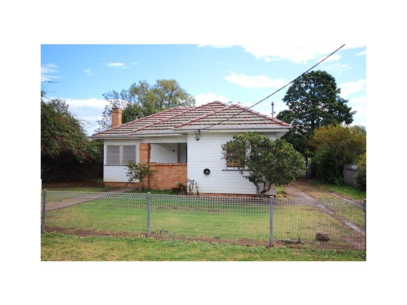 37 Scott Street, Scone NSW 2337