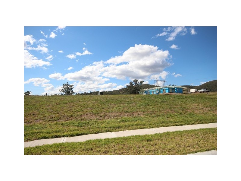 25 Widden Close, Scone NSW 2337