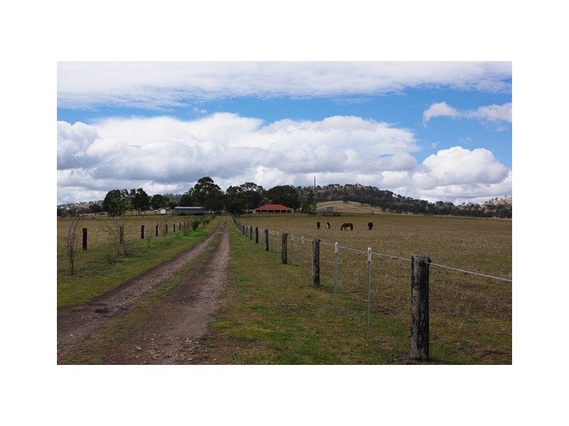 2016 New England Highway, Scone NSW 2337