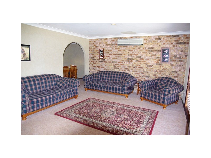 27 Nyarra Street, Scone NSW 2337