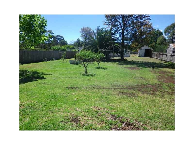 102 Main Street, Scone NSW 2337