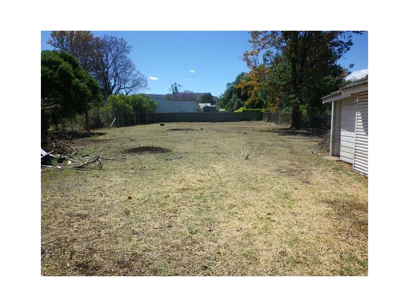102 Main Street, Scone NSW 2337
