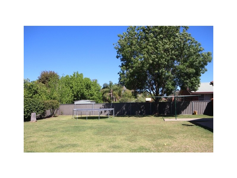 18 Nyarra Street, Scone NSW 2337