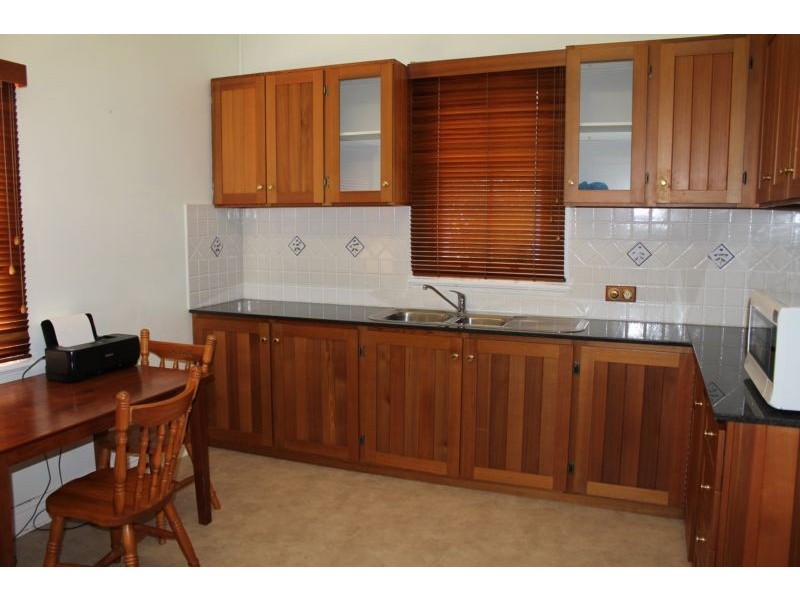 86 Main Street, Scone NSW 2337