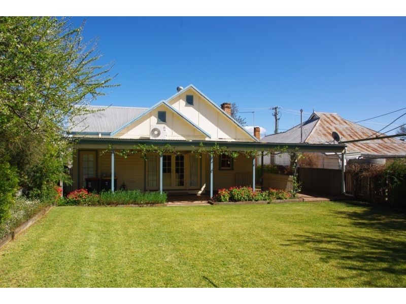86 Main Street, Scone NSW 2337