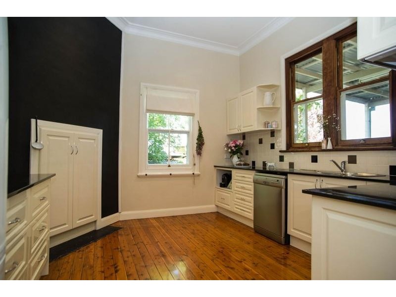 36 Philip Street, Scone NSW 2337